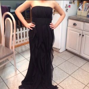 Vera Wang White Collection Long Black Dress